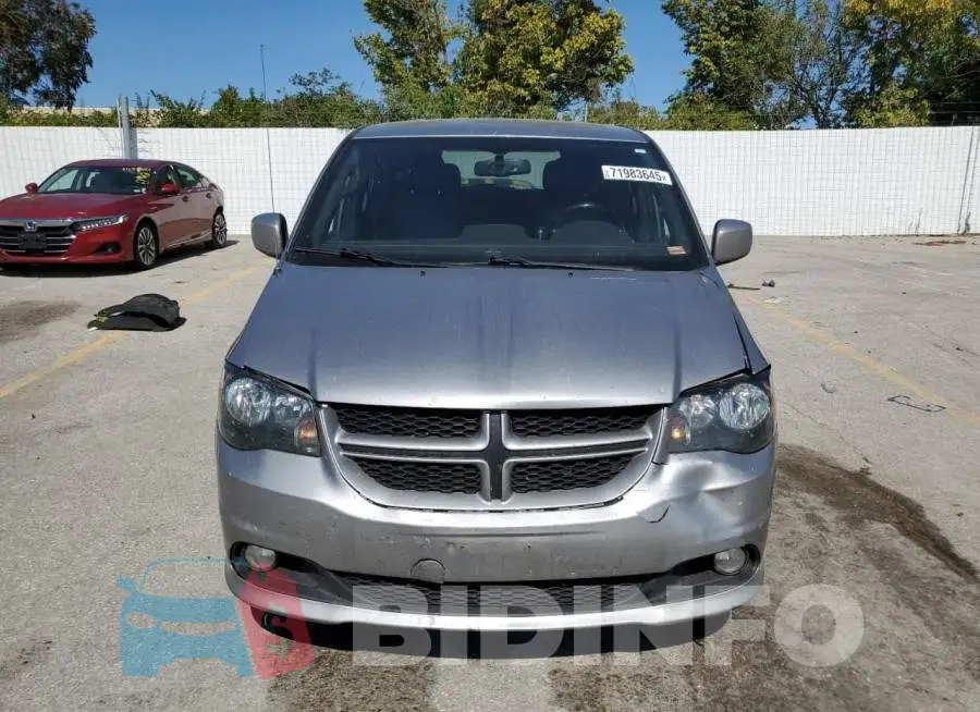 2C4RDGEG3JR140772 Photo# 5