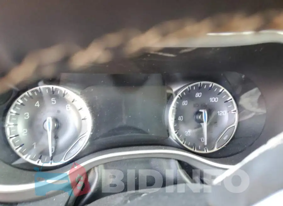 2C4RC1BG7NR185532 Photo# 9