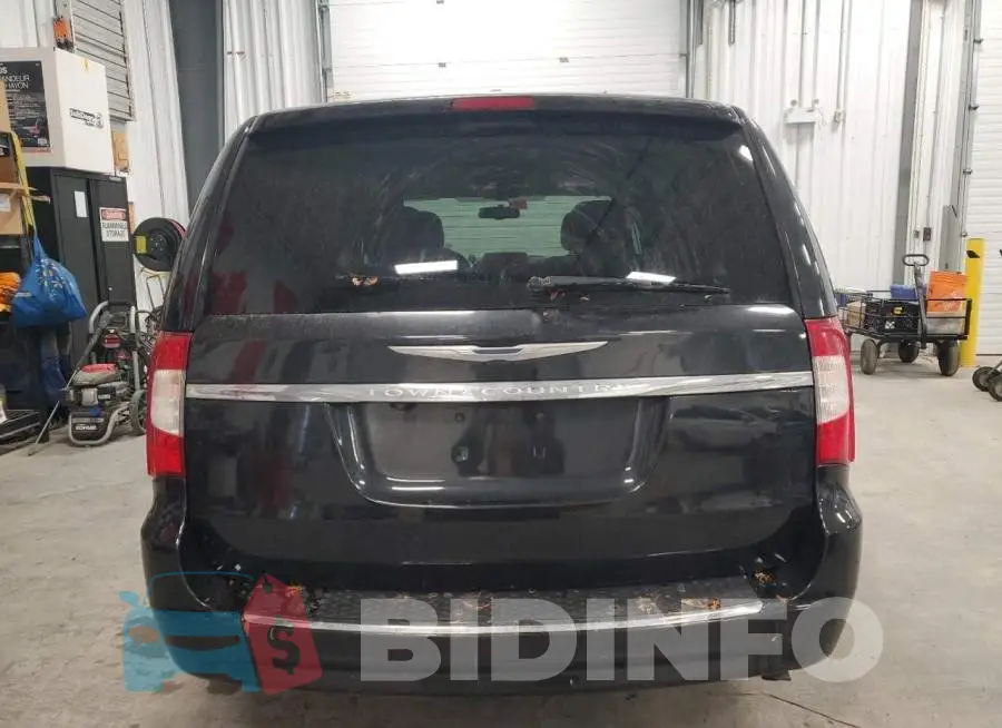 2C4RC1CGXGR285688 Photo# 6