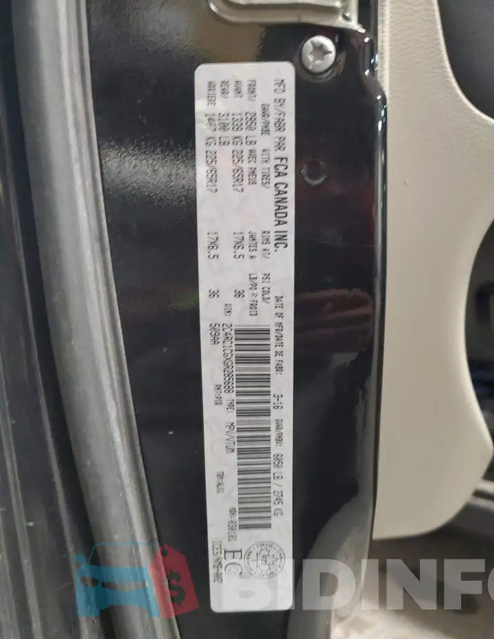 2C4RC1CGXGR285688 Photo# 13