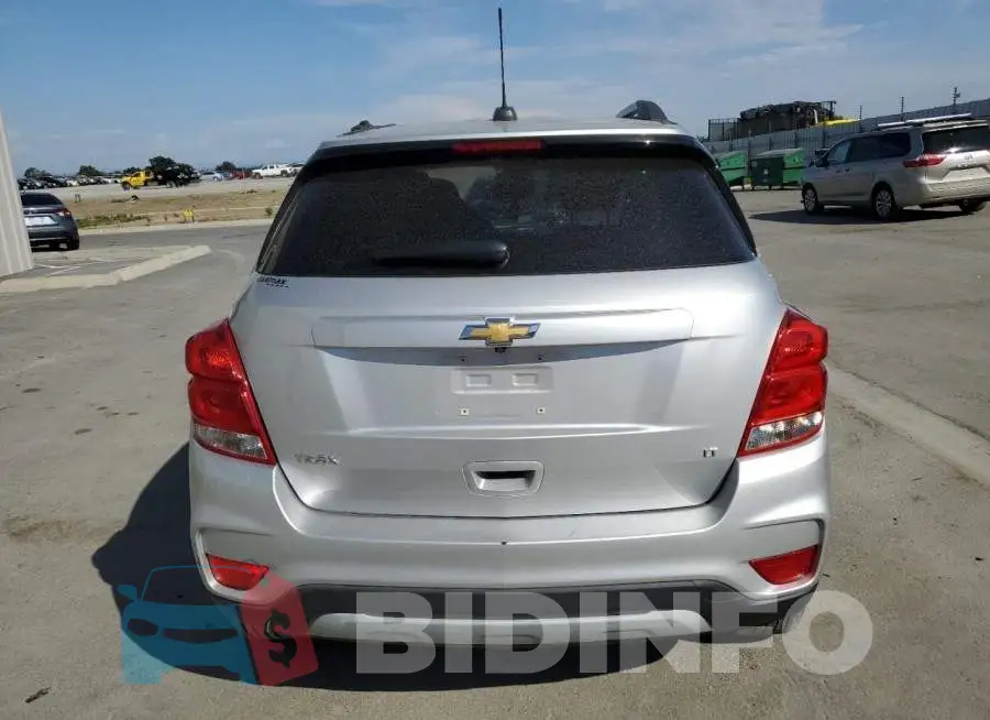 KL7CJLSB1JB617193 Photo# 6