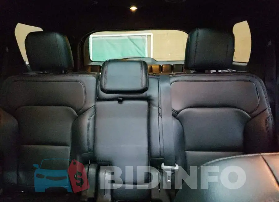 1FM5K8GT2HGC36596 Photo# 10