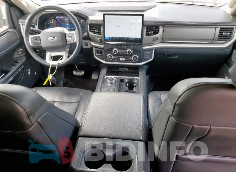 1FMJK1J85PEA14607 Photo# 8