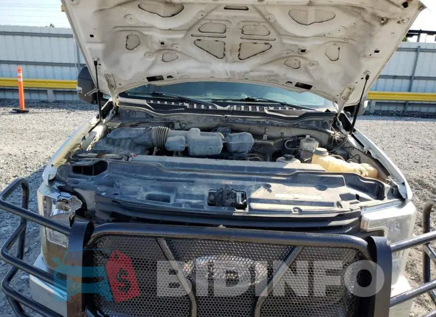 1FT7X2B64JEB71166 Photo# 11
