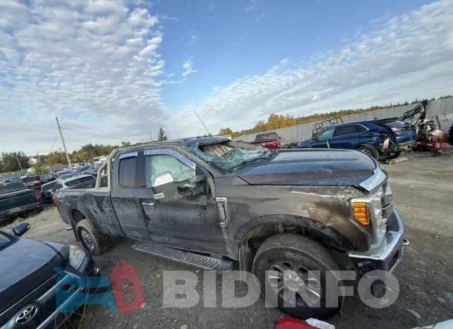 1FT7X2B66HEB87122 Photo# 1