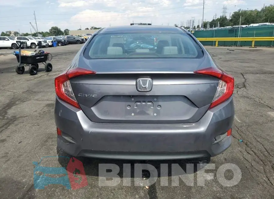 19XFC2F74GE059426 Photo# 6