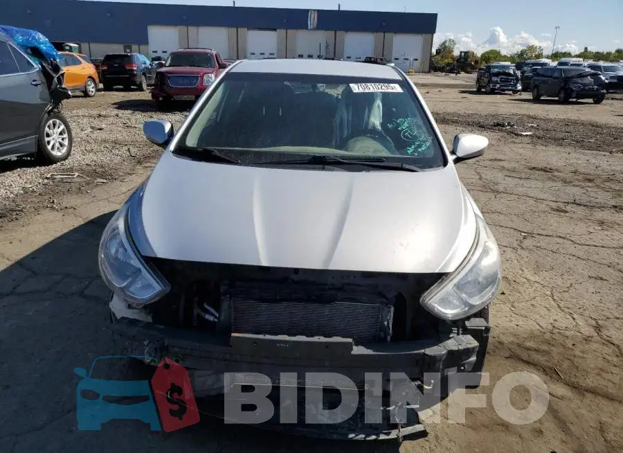 KMHCT5AE8GU255201 Photo# 5