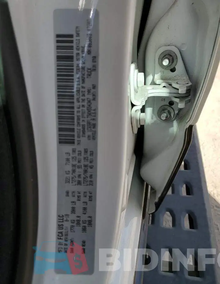 1C6SRFLT5KN554347 Photo# 13