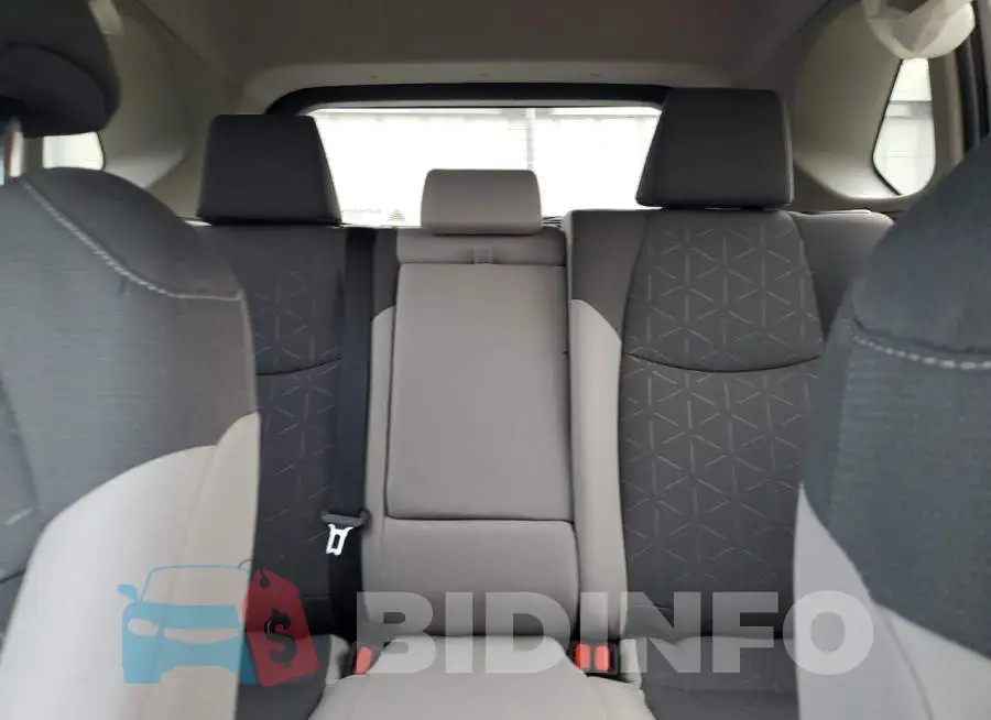 2T3P1RFV8PW391326 Photo# 10