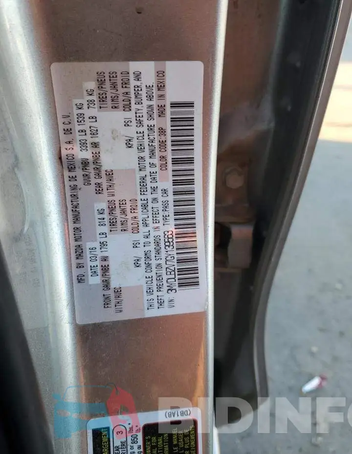 3MYDLBZV7GY139563 Photo# 12