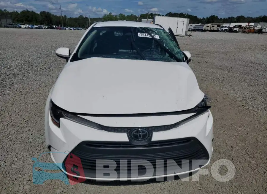 5YFB4MDE8RP183077 Photo# 5
