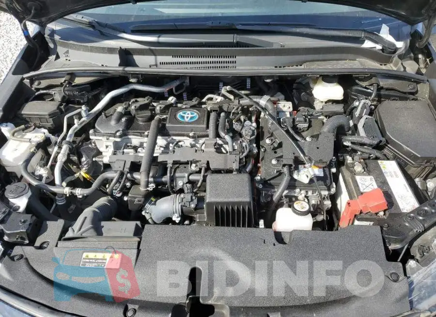 JTDBCMFE2R3039842 Photo# 11