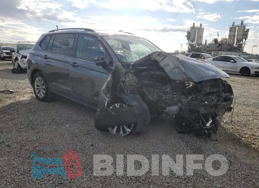 3VV1B7AX3KM098834 Photo# 4
