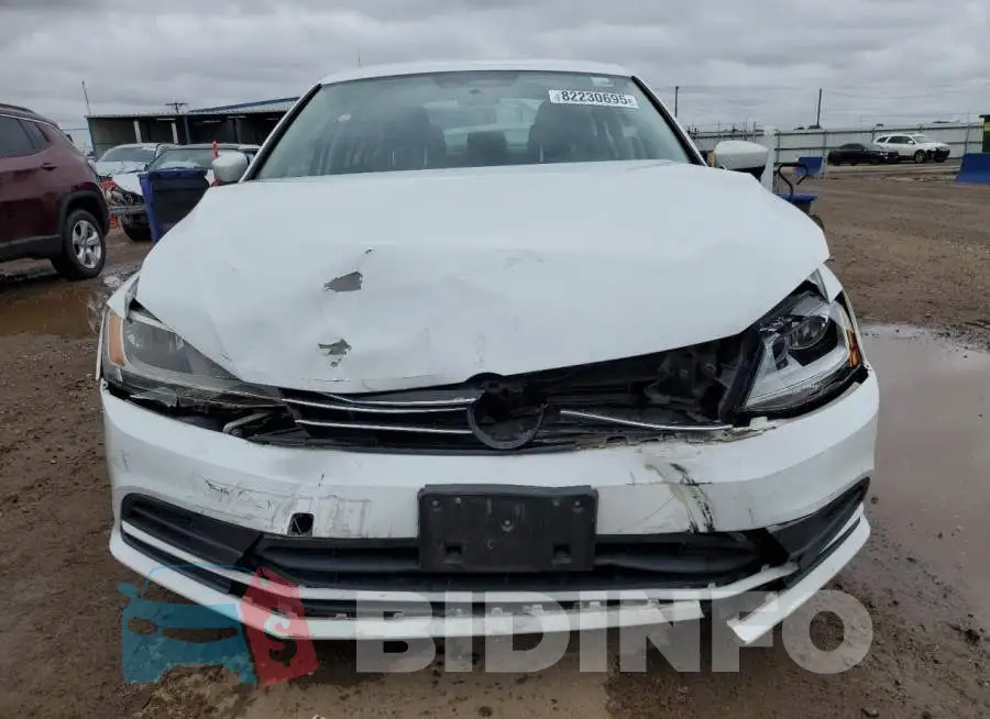 3VW2B7AJ7HM215562 Photo# 5