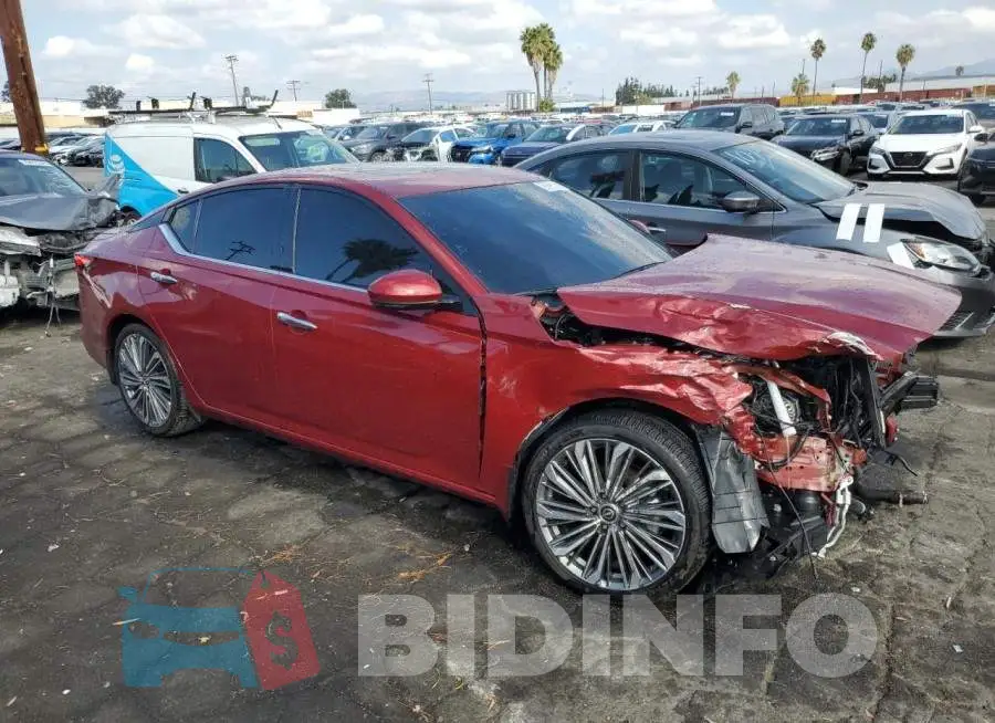 1N4BL4EV2RN355057 Photo# 4