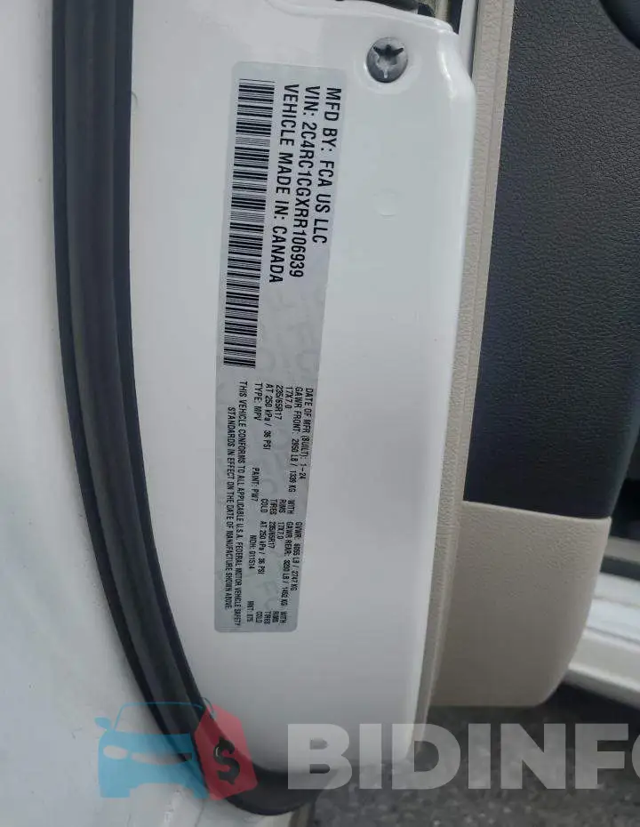 2C4RC1CGXRR106939 Photo# 13