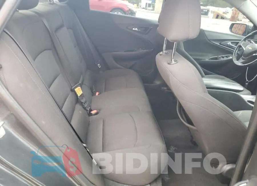1G1ZD5ST7JF193321 Photo# 10