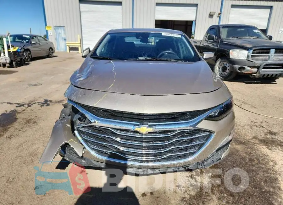 1G1ZD5ST9SF138080 Photo# 5