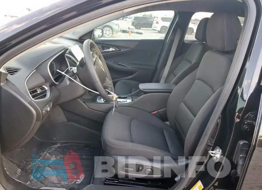 1G1ZG5ST0RF182681 Photo# 7