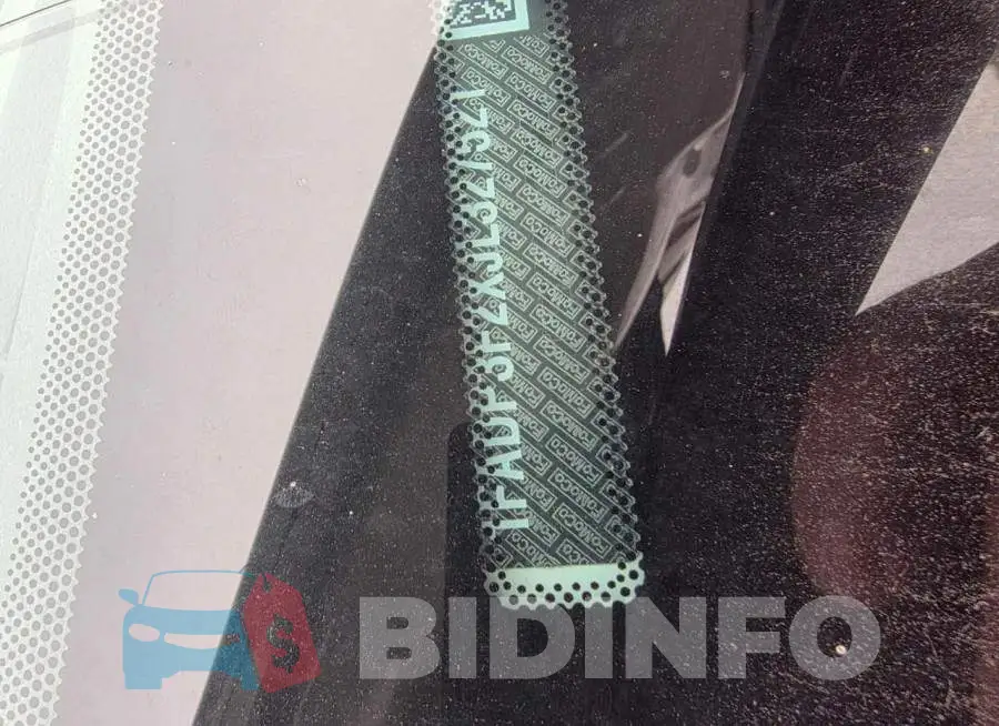 1FADP3F2XJL327521 Photo# 10