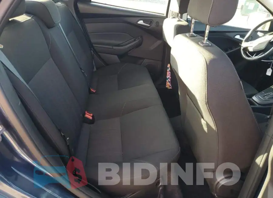 1FADP3H2XJL285493 Photo# 10