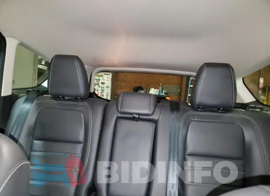 1FMCU9HD8KUB93020 Photo# 10