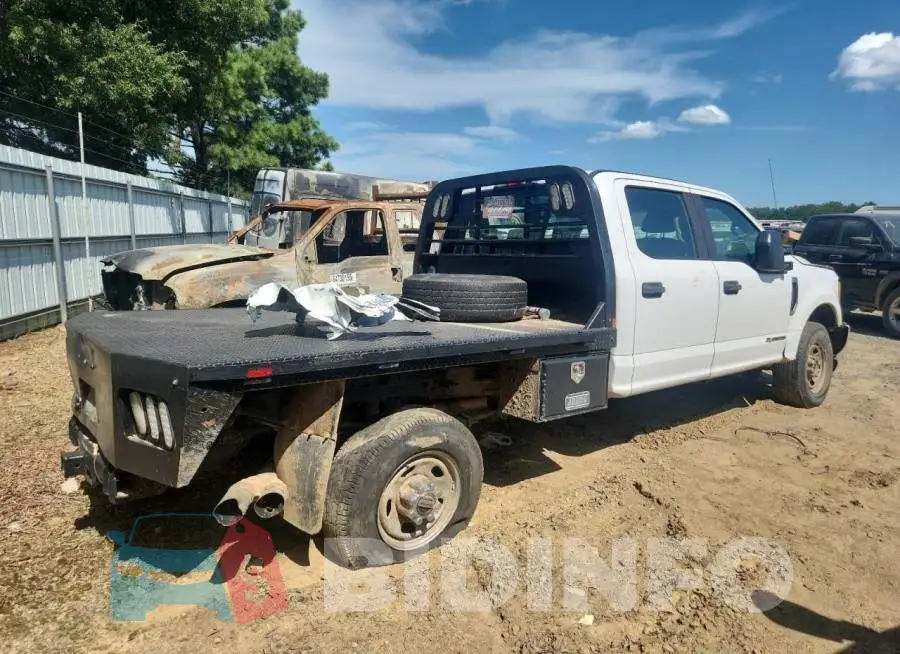 1FT8W3BT3HEC31290 Photo# 3