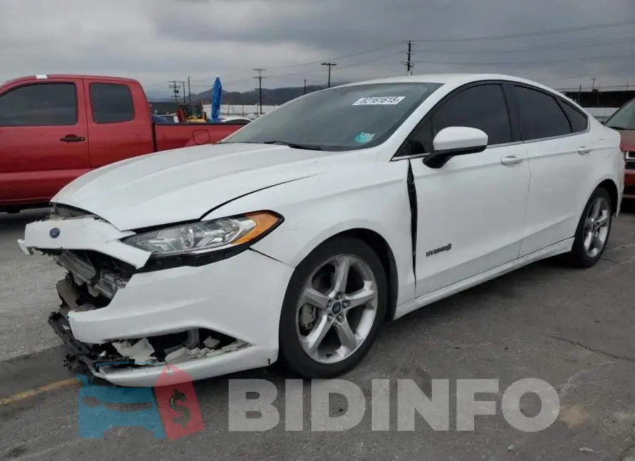 3FA6P0LU5HR400660 Photo# 1