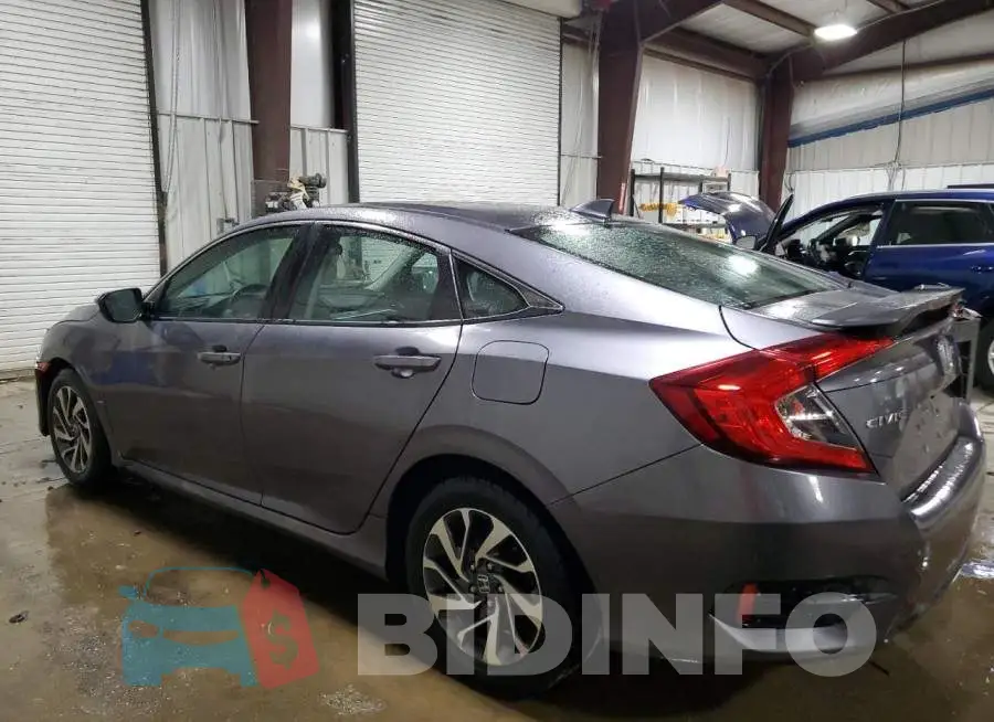 19XFC2F77HE059017 Photo# 2
