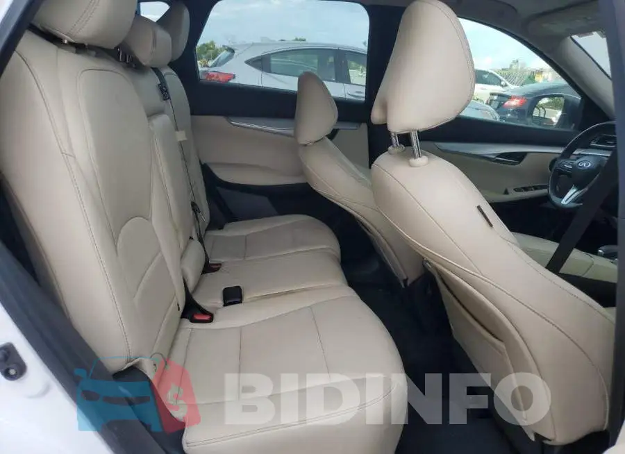 3PCAJ5M18LF107885 Photo# 11