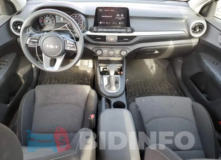 3KPF24AD4PE682038 Photo# 8