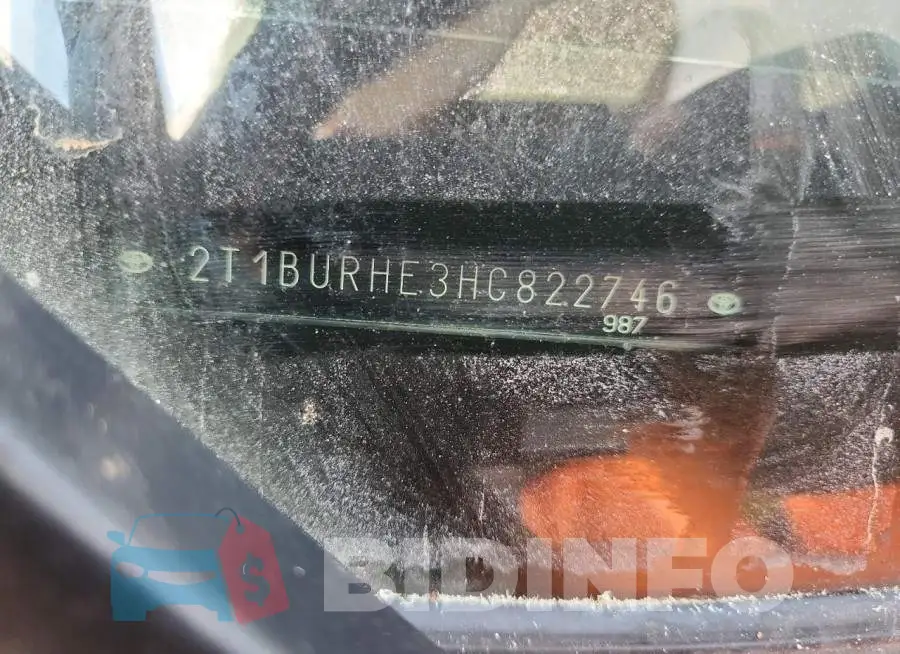 2T1BURHE3HC822746 Photo# 13
