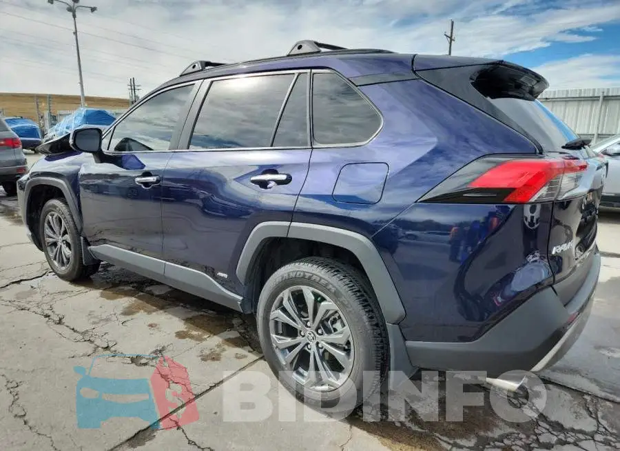 JTMD6RFV5ND069323 Photo# 2