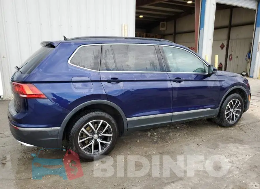 3VV3B7AX5MM114799 Photo# 3