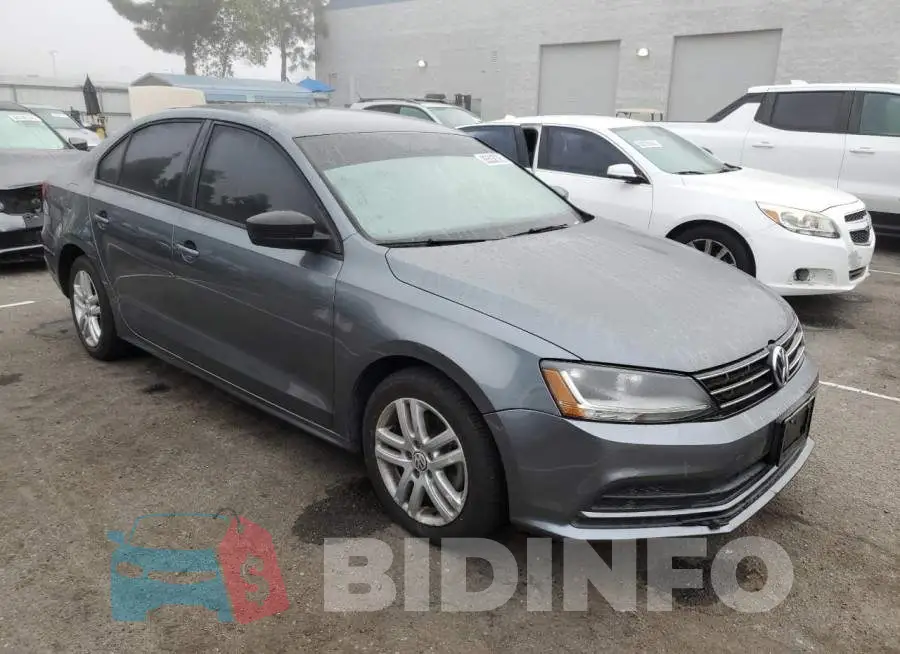 3VW2B7AJXJM257598 Photo# 4