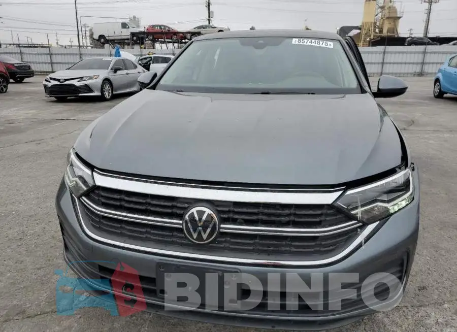 3VW7M7BU0PM052096 Photo# 5