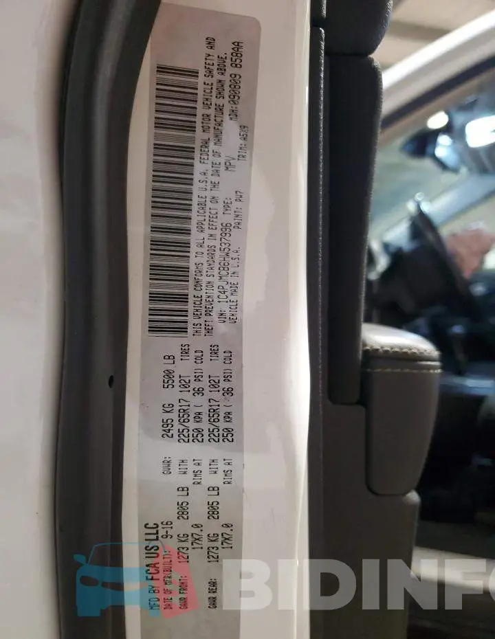 1C4PJMCB6HW537996 Photo# 13