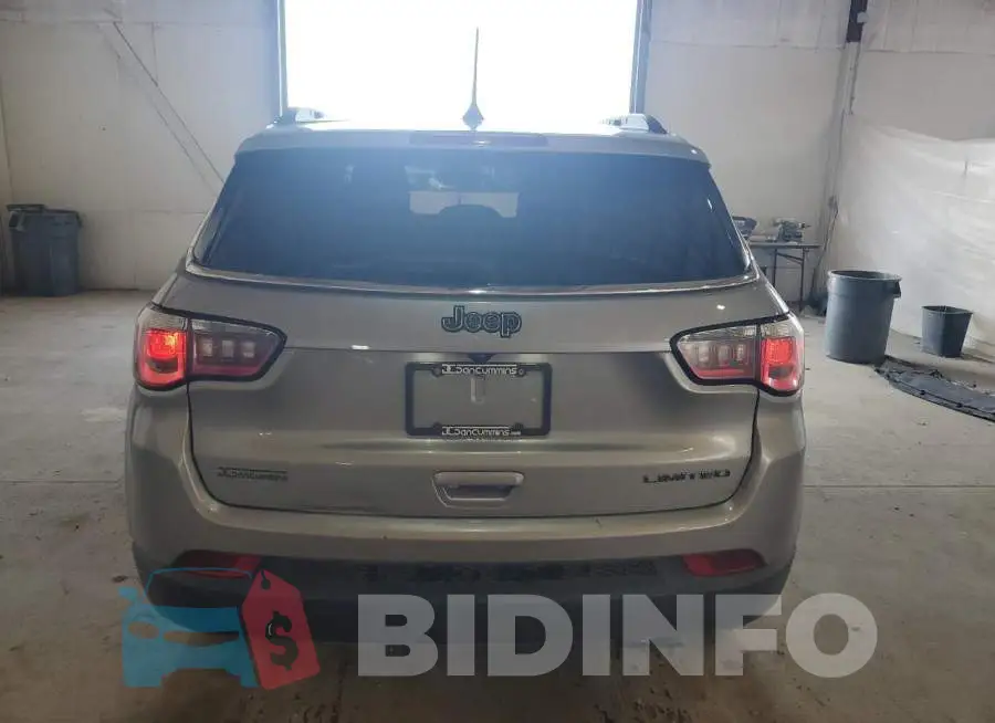 3C4NJCCB1LT158436 Photo# 6