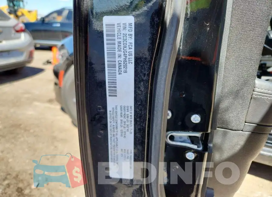2C3CDXJG4PH620219 Photo# 12