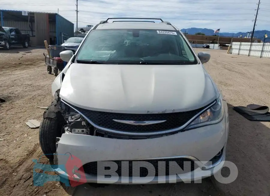 2C4RC1BG6HR584162 Photo# 5