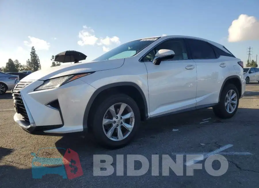 2T2ZZMCA7HC042445 Photo# 1