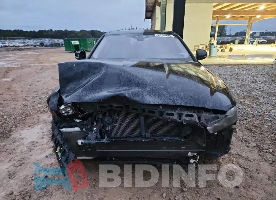SAJAR4FX7JCP34027 Photo# 5