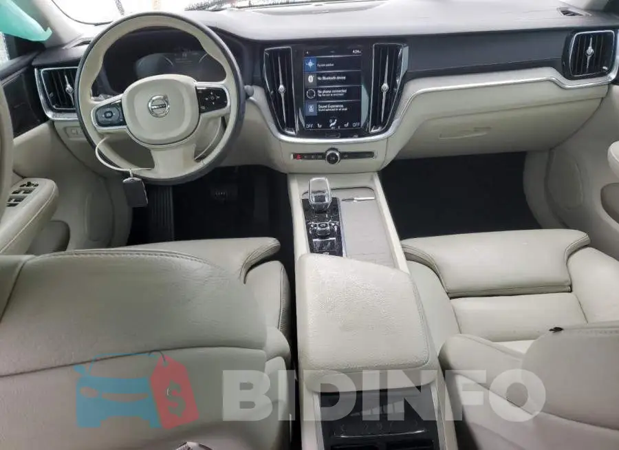 7JRL12TLXNG158227 Photo# 8