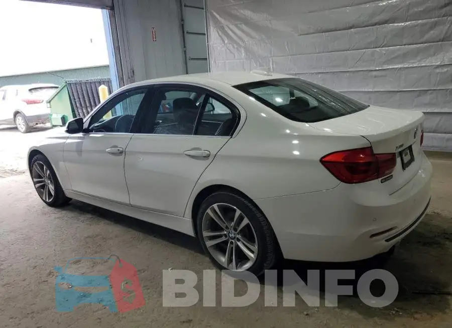 WBA8F1C59HK825711 Photo# 2