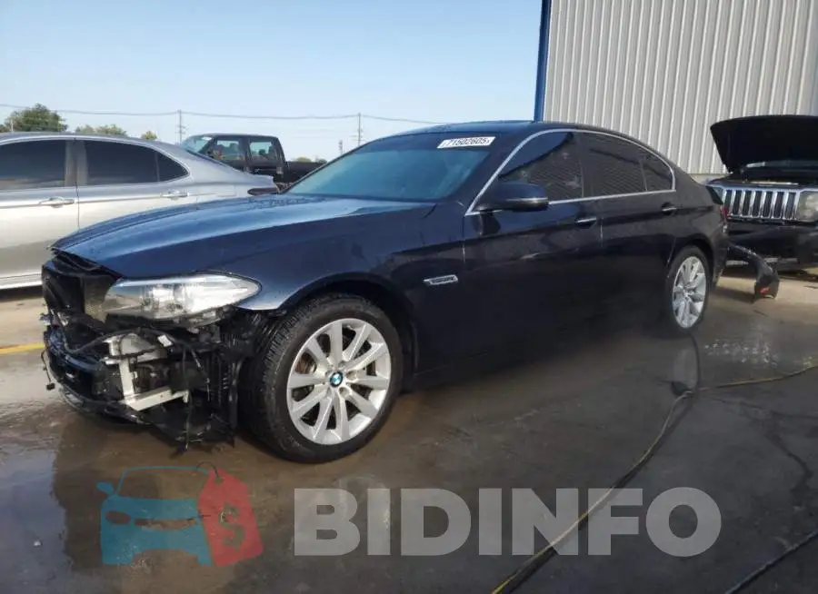 WBAFV3C55GD687464 Photo# 1