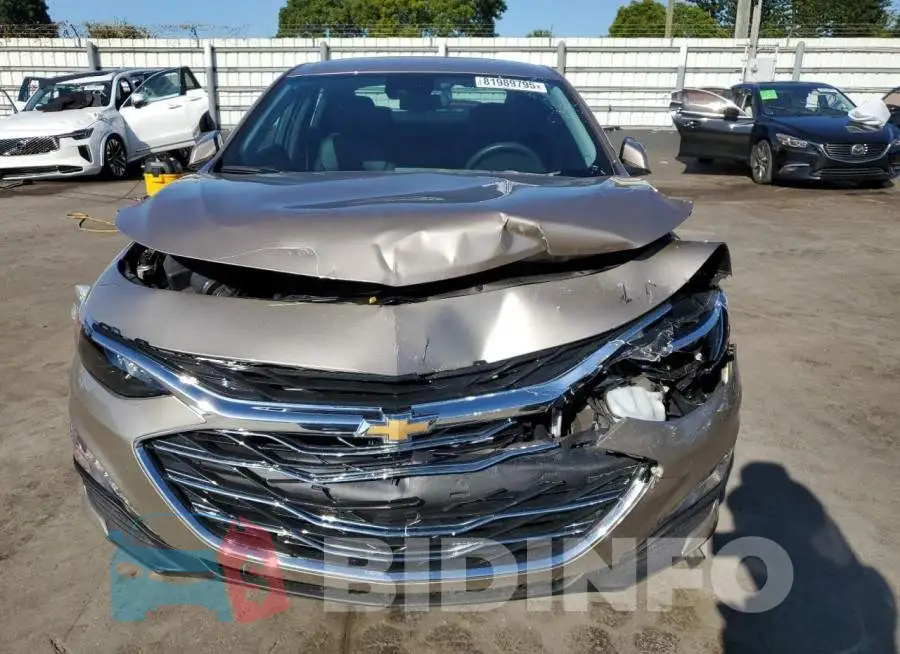 1G1ZD5ST8RF137884 Photo# 5