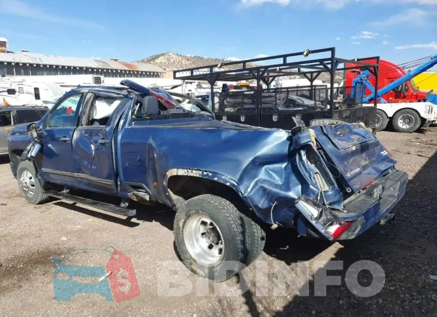 1GC4YVEY3RF289326 Photo# 2