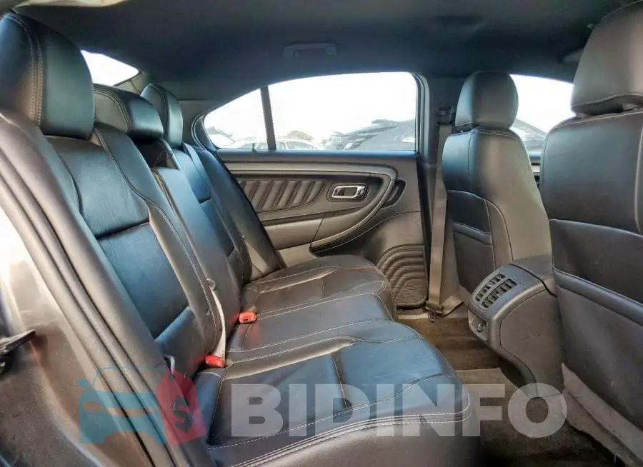 1FAHP2E85JG136776 Photo# 10