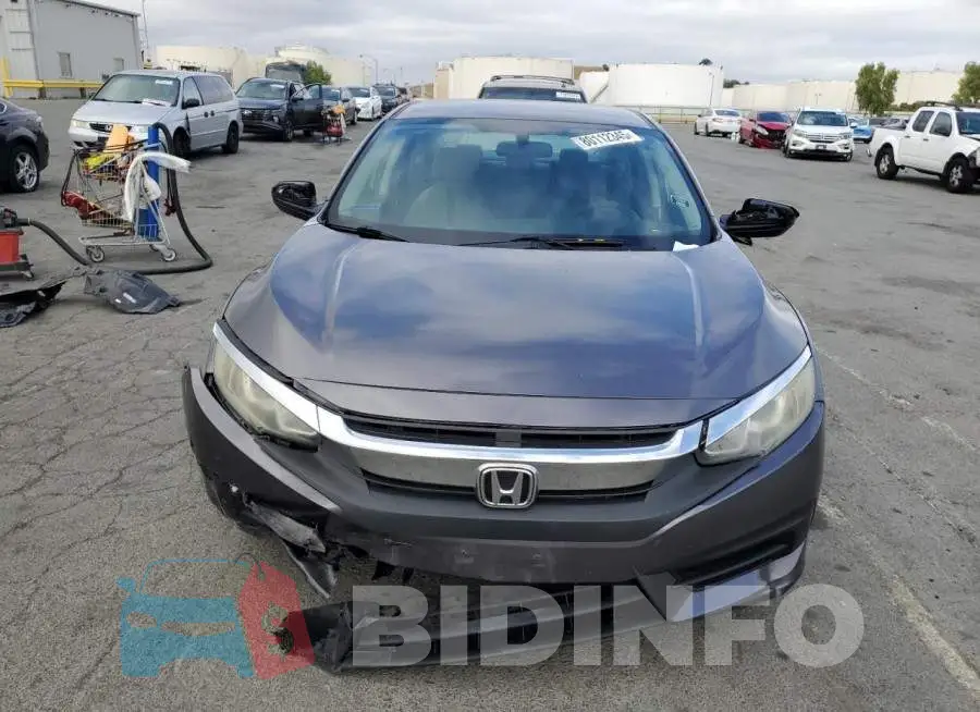 19XFC2F57GE228286 Photo# 5