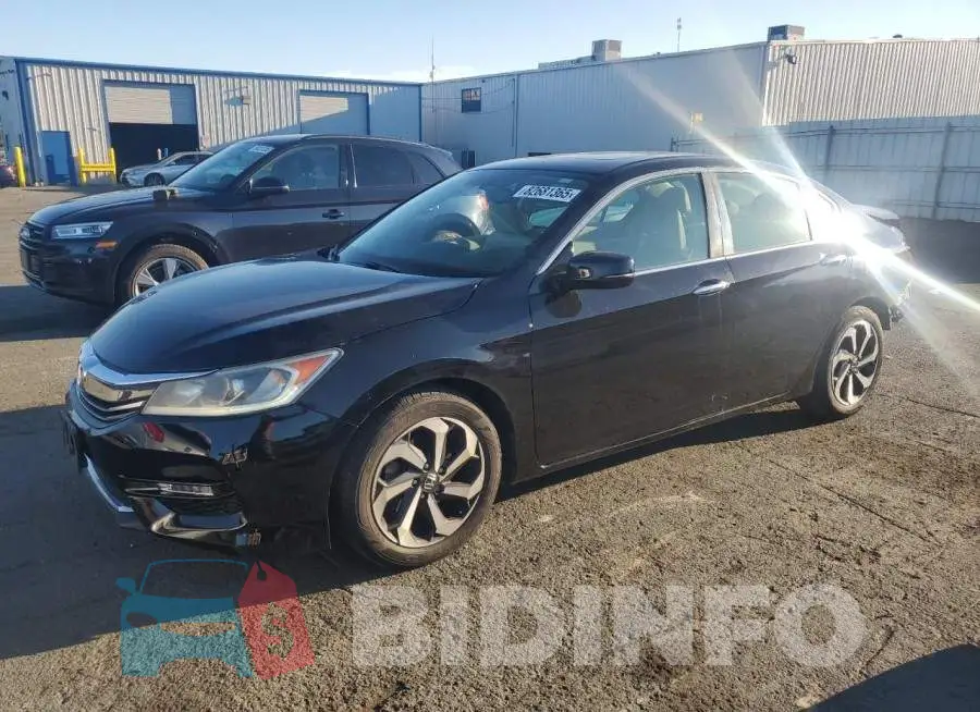 1HGCR2F86HA156272 Photo# 1